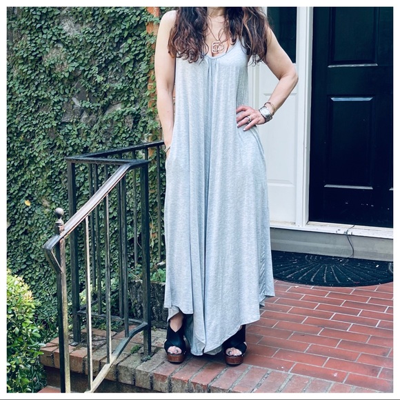 Sleeveless palazzo pants jumpsuit with pockets - Picture 9 of 11
